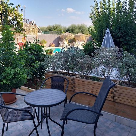 Secret Garden Hotel Maleme Extérieur photo