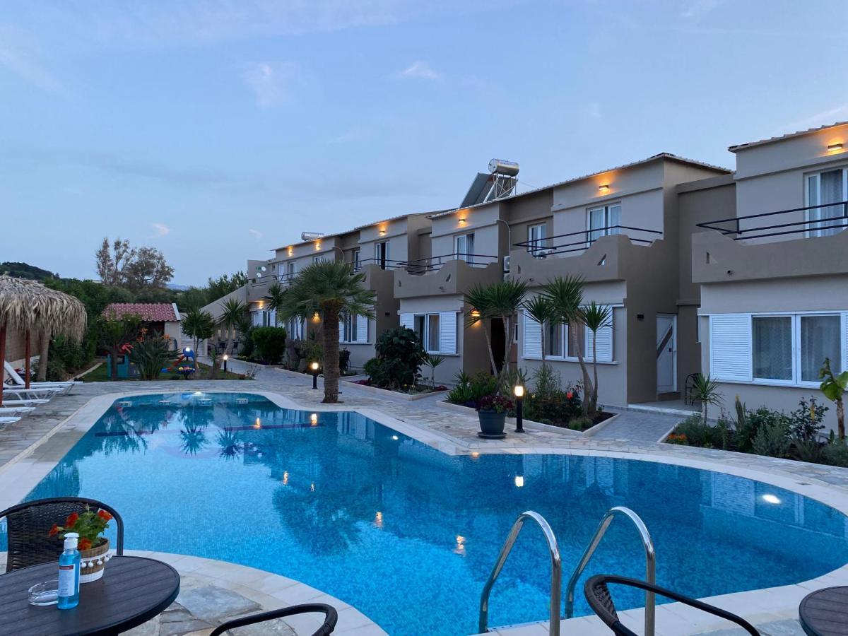 Secret Garden Hotel Maleme Extérieur photo