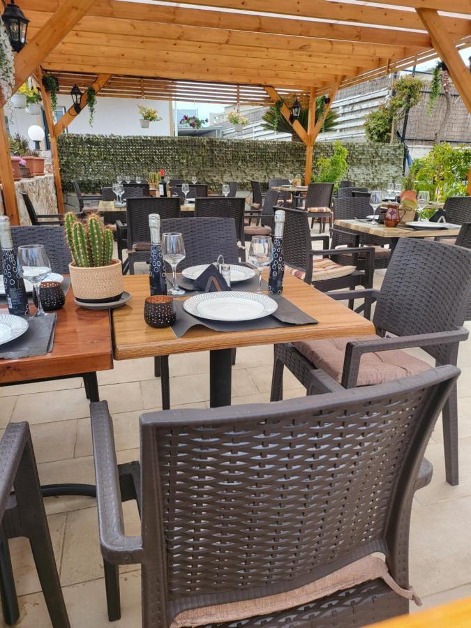 Secret Garden Hotel Maleme Extérieur photo