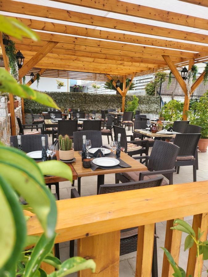 Secret Garden Hotel Maleme Extérieur photo